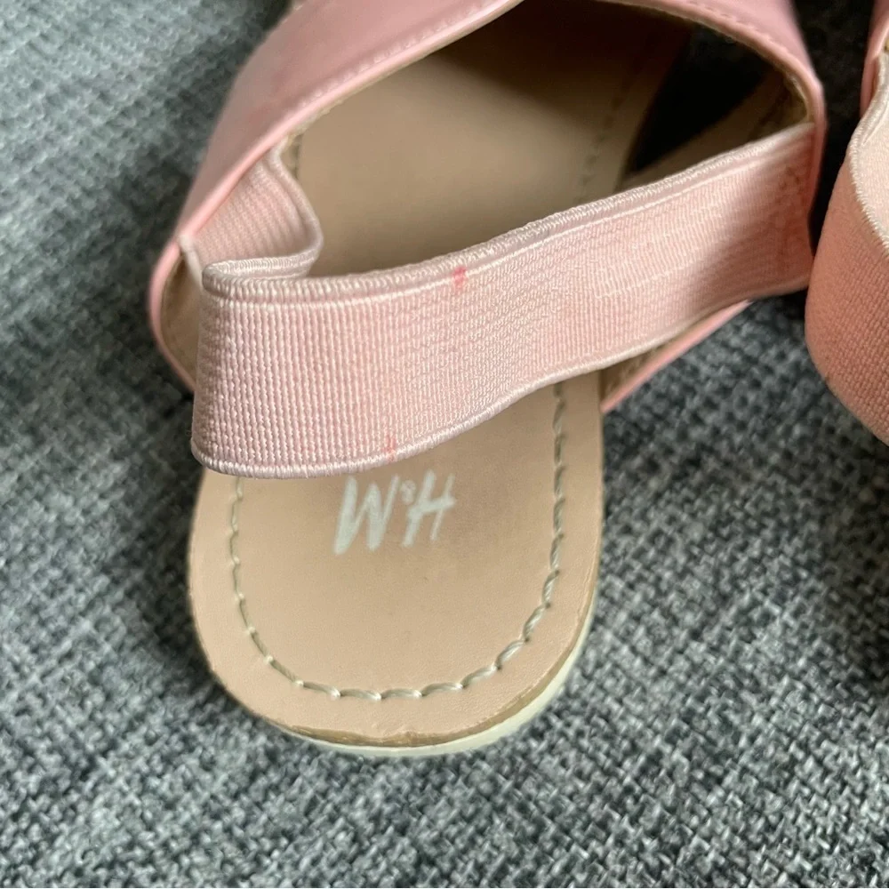 H&M girls Pink Cross Strap Sandals size 13 spring casual summer elastic back